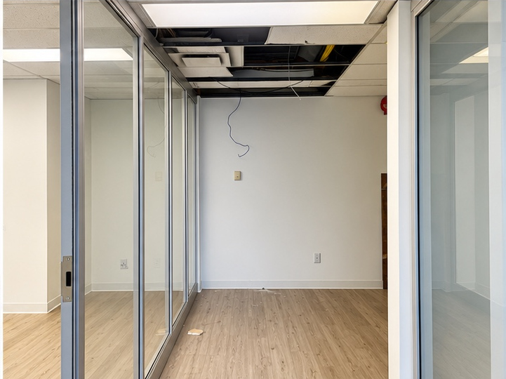 Commercial Office I Expansion individual office before renovation